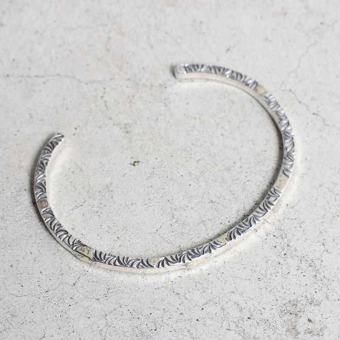 VIVIFY ビビファイ バングル ブレスレット シルバー SideArabesque Bangle(3mm body)w/gold | VIVIFY | 06