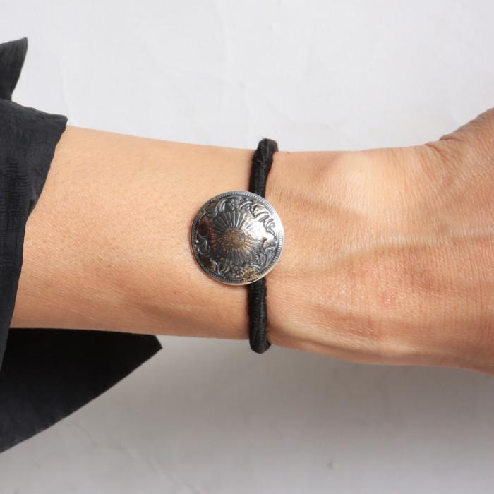 VIVIFY ビビファイ シルバー ブレスレット コンチョ 髪留め Phoenix 50 Sen Coin Concho w/gold | VIVIFY | 05