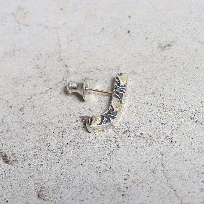 VIVIFY ビビファイ ピアス シルバー Side Arabesque Bent Bar Pierce w/gold | VIVIFY | 05