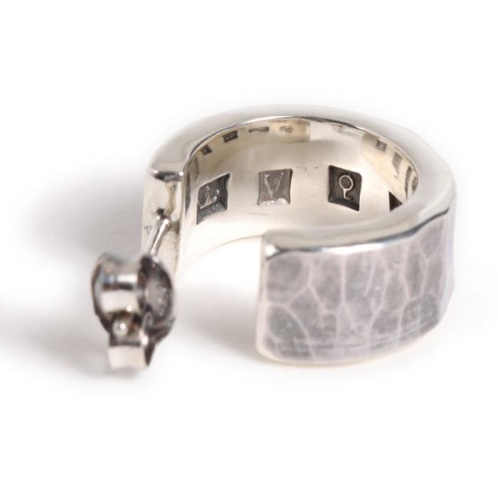 VIVIFY ビビファイ ピアス シルバー Back Hallmarks Pierce/ Hammered finish /Middle | VIVIFY | 02