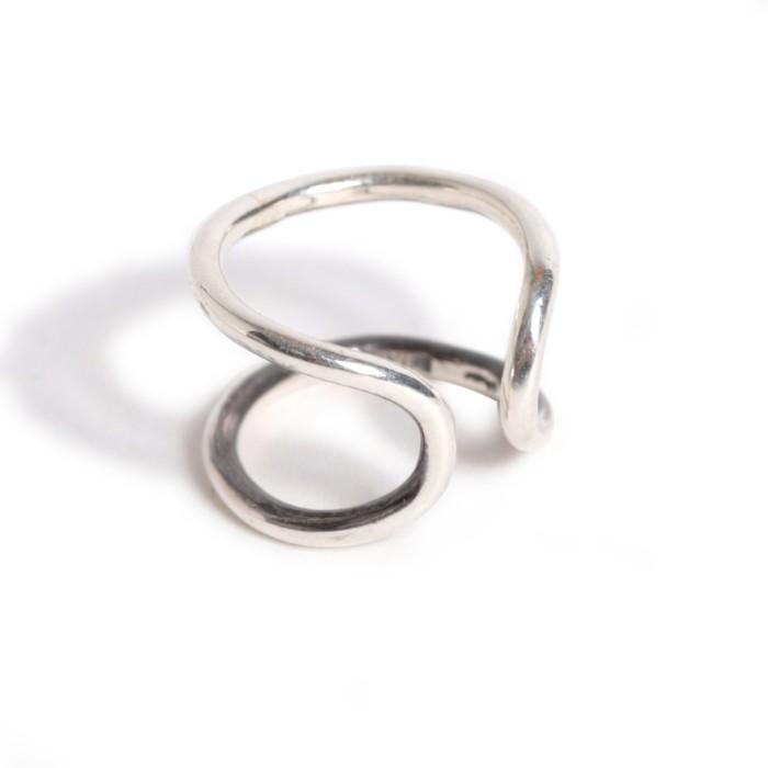 VIVIFY ビビファイ シルバー イヤーカフ ピアス Oval Ear Cuff | VIVIFY | 01