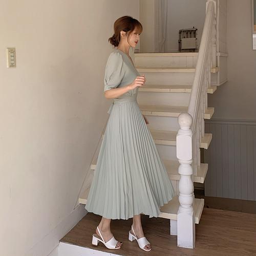 グリーン Mサイズ ワンピース レディース ミモレ丈 プリーツスカート ハイウエスト セミフォーマル 半袖 五分袖 早い者勝ち