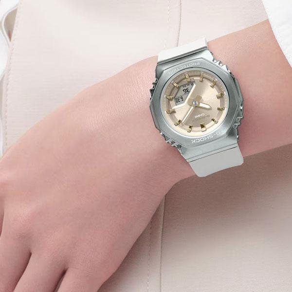 G-SHOCK Gショック レディース 腕時計 メタルベゼル GM-S2110 シリーズ