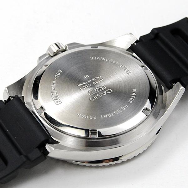 未開封未使用保管品/防水液晶テレビ/防水リモコン付き/カシオ CASIO/ スポーツ アナログ WEB 限定 CASIO ダイバーズウォッチ 20気圧防水