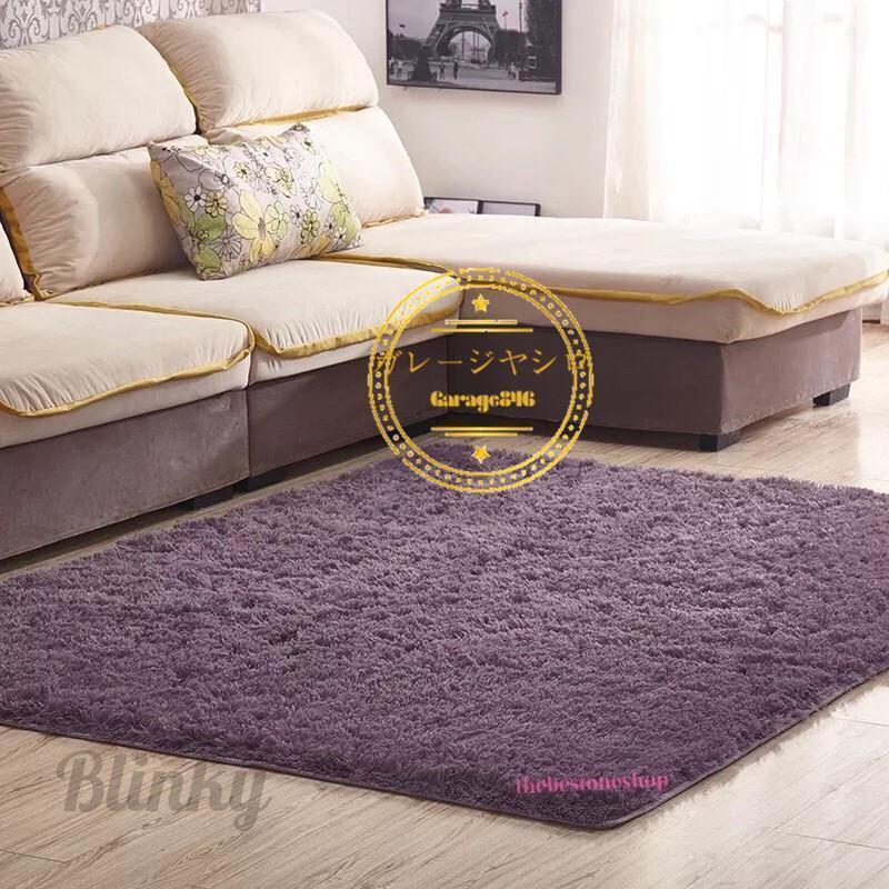 新品　薄紫色のエレガントなラグ　ラベンダー　リバーシブル　ベルベッド 新品 薄紫色のエレガントなラグ ラベンダー リバーシブル ベルベッド