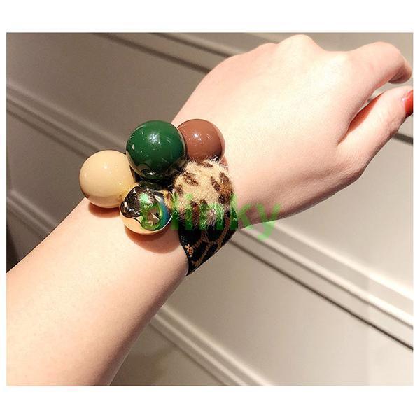 ヘアゴム ボールチャーム付き 豹柄 上品 高見え 大人 オフィス 秋