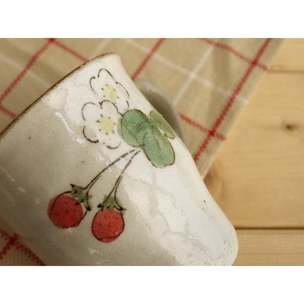 美濃焼和食器 粉引きいちごマグカップ | BLOOM（アクセサリー） | 02