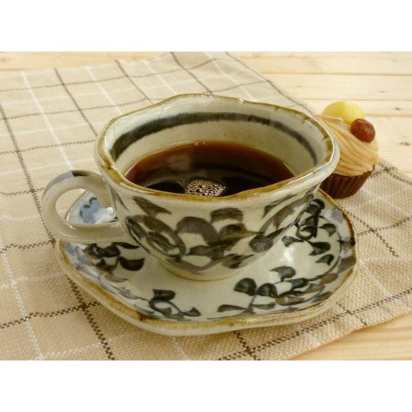 美濃焼和食器 染付タコ唐草　コーヒーカップソーサー | BLOOM（アクセサリー）