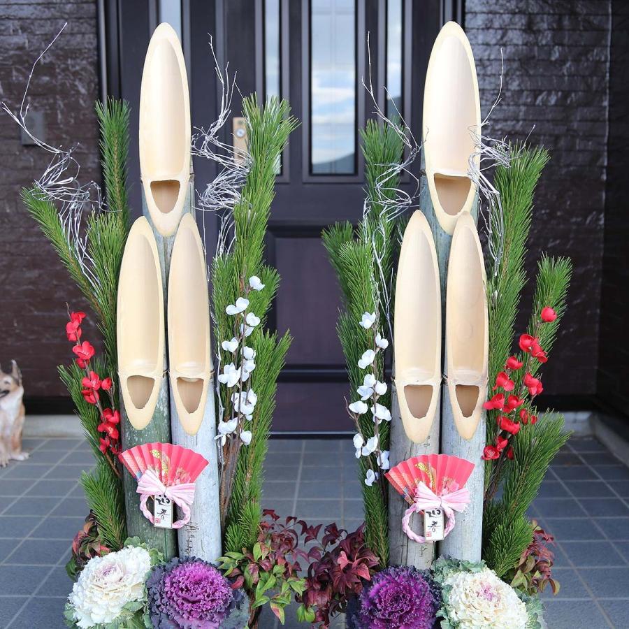 福来る！開運♪丹精込めた手作り門松 1.2m 「笑い竹」杉皮仕立てタイプ