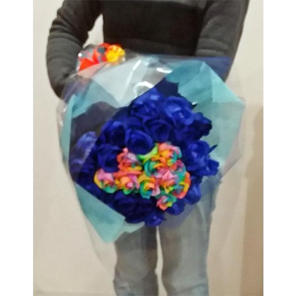7色のバラ花束 【レインボーローズ】10本＆ブルーローズ20本花束
