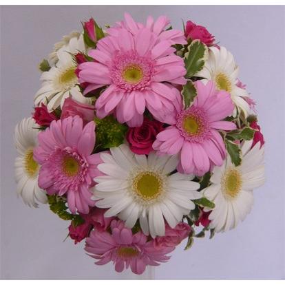 注目ブランド ブライダルブーケ ピンク 白ガーベラ ラウンドブーケ ブートニア付き お1人様1点限り Raloffshore Com