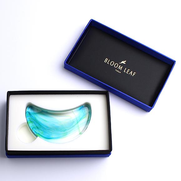 かっさ フェイスケア ボディーケア マッサージ ガラス 誕生日 プレゼント カッサ 「Moon」−マドンナ・ブル−　江戸硝子 かっさプレート |  | 02