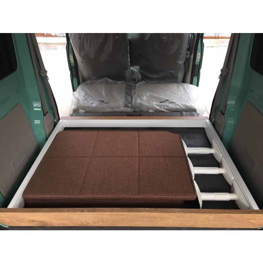 中古 フラットベッドキット　ダイハツハイゼットカーゴ　キャンプ　キャンピングカー　アウトドア　車中泊　ベッド 【EIM2639426181】(92400円)