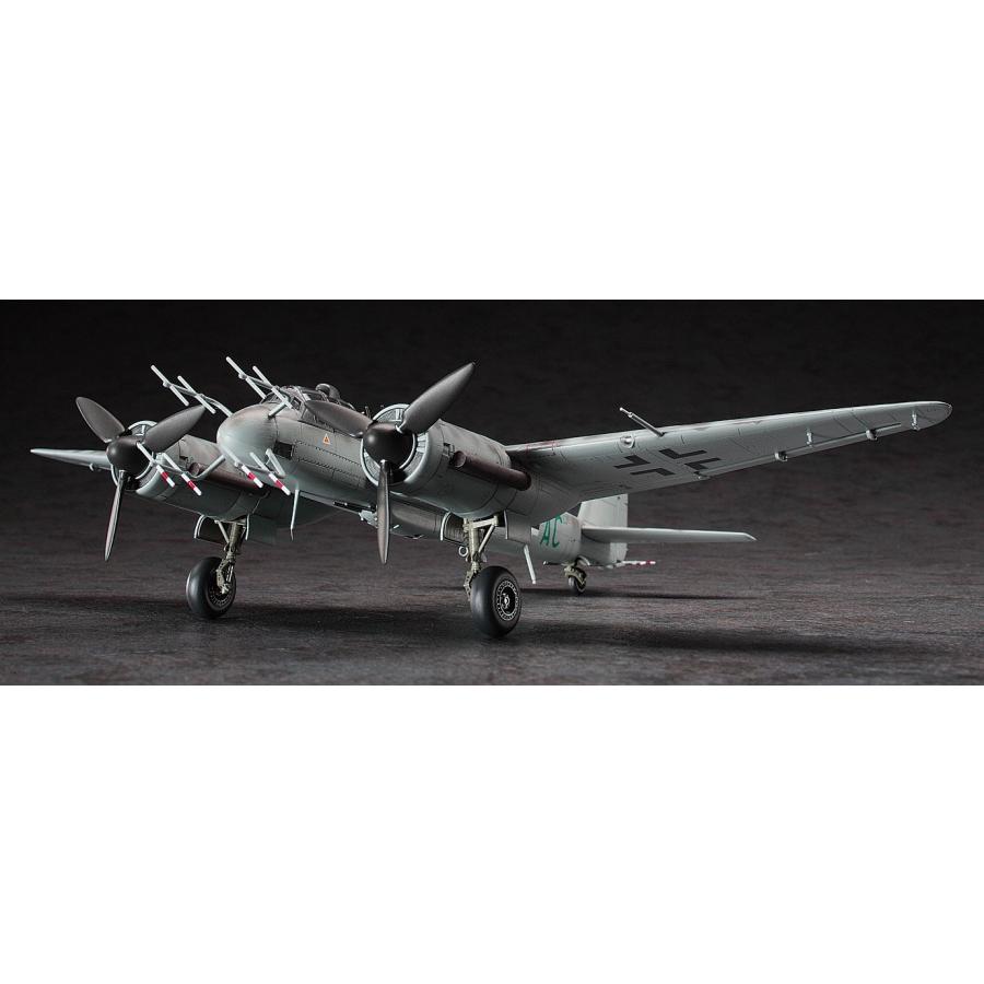 ハセガワ 1/72 ドイツ空軍 ユンカース Ju88G-6 ナハトイェーガー プラモデル E32 wyw801m 81mUTg7MLiL._UF350,350_QL80_.jpg