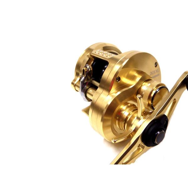 シマノ（SHIMANO） 22CALCUTTA CONQUEST カルカッタ コンクエスト