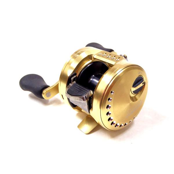 シマノ（SHIMANO） 22CALCUTTA CONQUEST カルカッタ コンクエスト