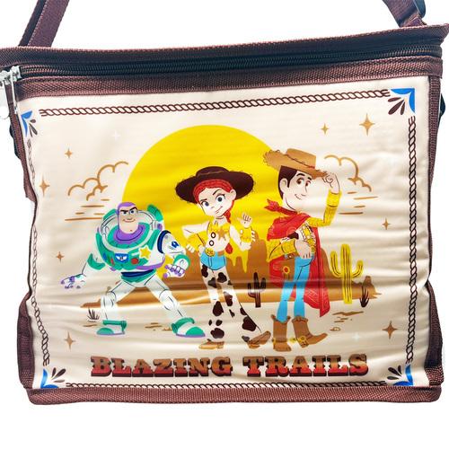 トイストーリー5 保冷保温 バッグ ランチ ショルダー ウッディ バズ