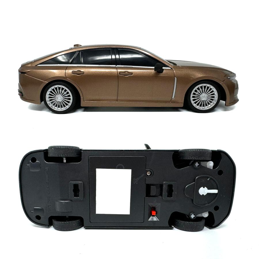 正規品 最新型 トヨタ CROWN 16代目 セダン ラジコンカー フル