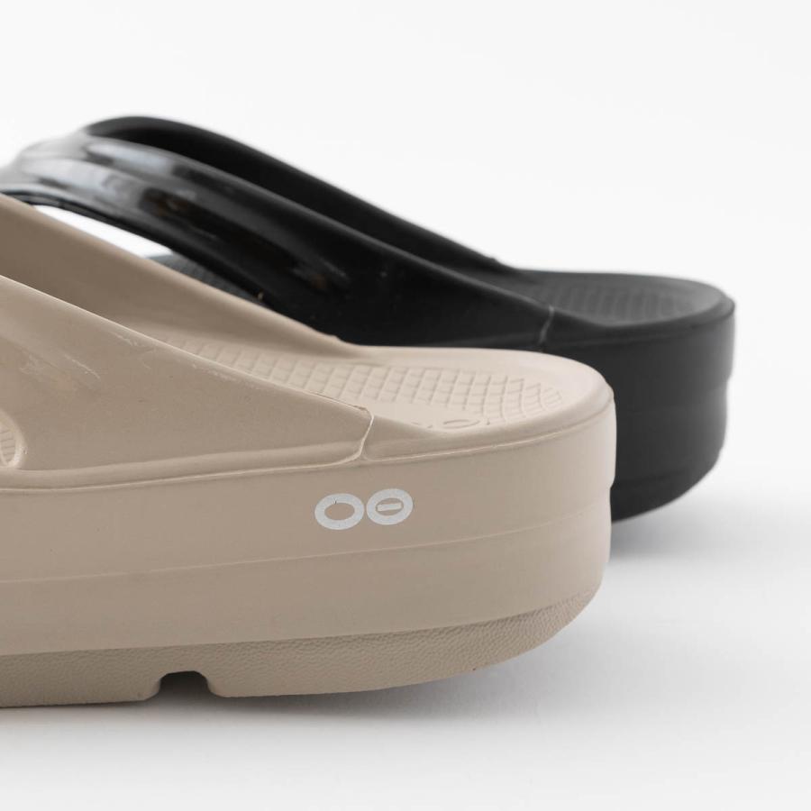 OOFOS（ウーフォス） OOmega OOlala ウーメガ ウーララ 厚底