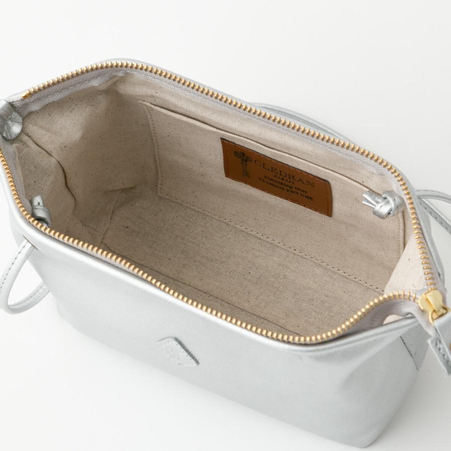 CLEDRAN（クレドラン） タンテ パースショルダー シルバー TANTE PURSE