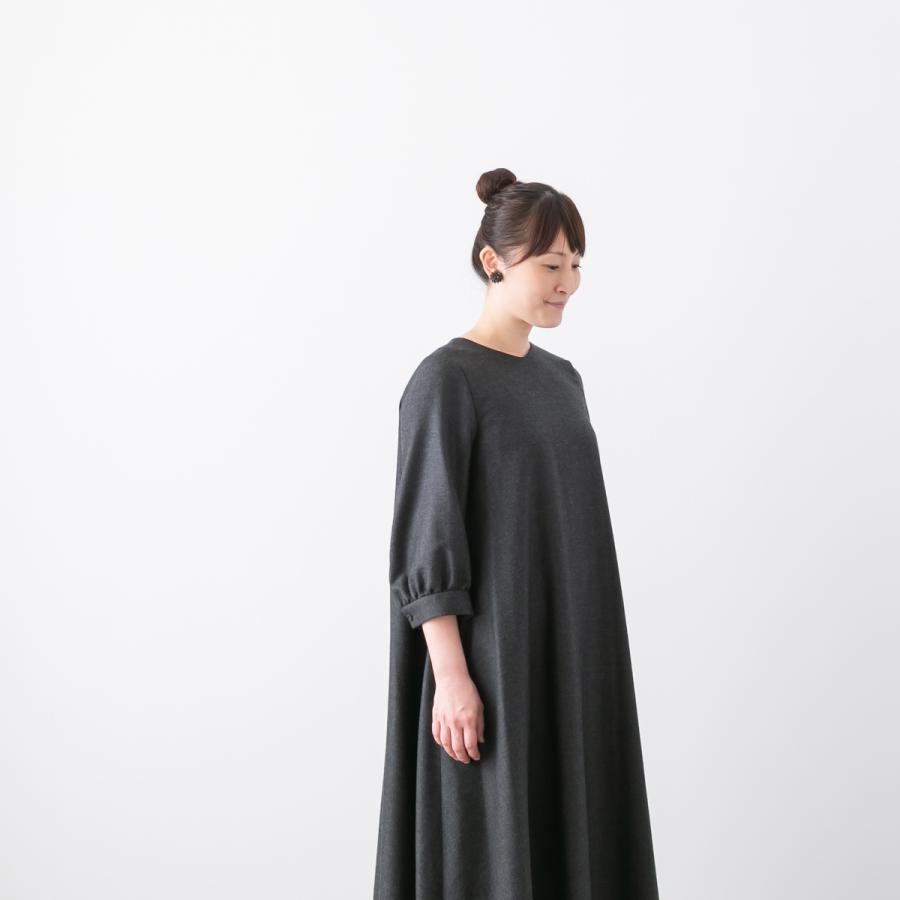 公式ストア ユティリテ レディース フレア ワンピース ワンピ ロング丈 ウール チャコール 紺 ネイビー Ut104aw23 チャコール ブラック 正規 品 通販 Www Superavila Com