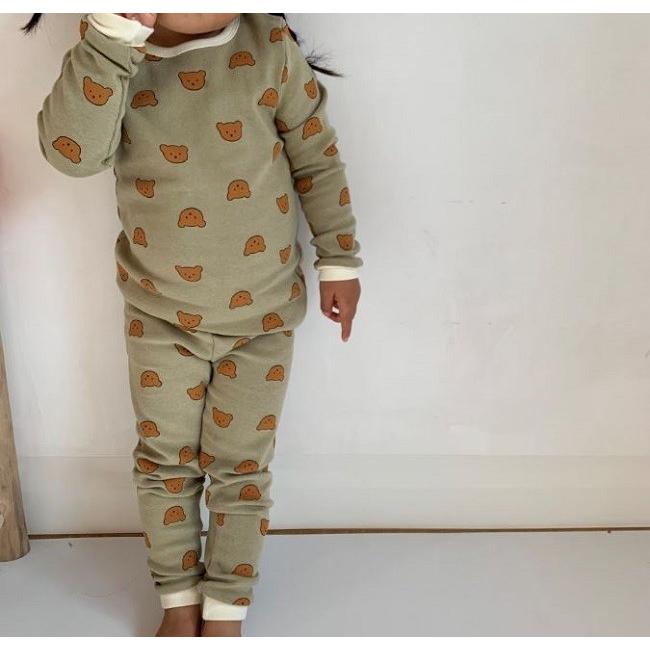 くまさん ルームウェア パジャマ 長袖 秋冬 春 キッズ ベビー 子供用 上下セット 韓国子供服 ベアー Kumabb336 イブルbluebee 通販 Yahoo ショッピング