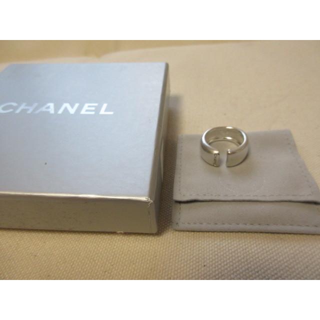 CHANEL シャネル シルバー 925 ロゴリング #13.5 箱付き(中古 CHANEL シャネル シルバー 925 ロゴリング #13.5 箱付き(中古