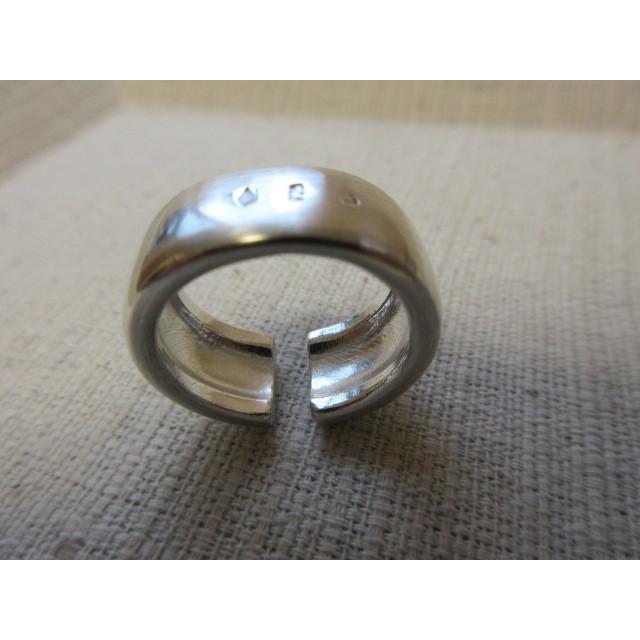 CHANEL シャネル シルバー 925 ロゴリング #13.5 箱付き(中古 CHANEL シャネル シルバー 925 ロゴリング #13.5 箱付き(中古