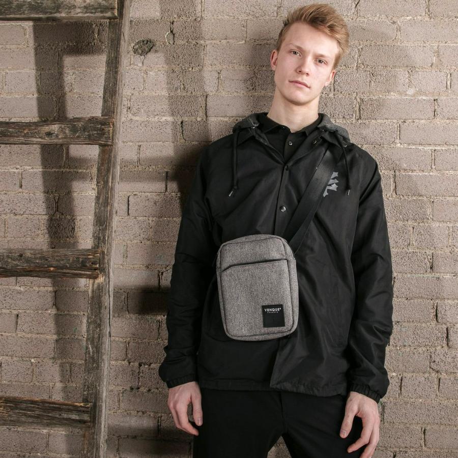 ボディバッグ レディース メンズ ブランド おしゃれ 斜め掛け 軽量 本革 レザー 革 ショルダーバッグ アウトドア フェス 代 30代 Vnq Cosmo Blueism 通販 Yahoo ショッピング