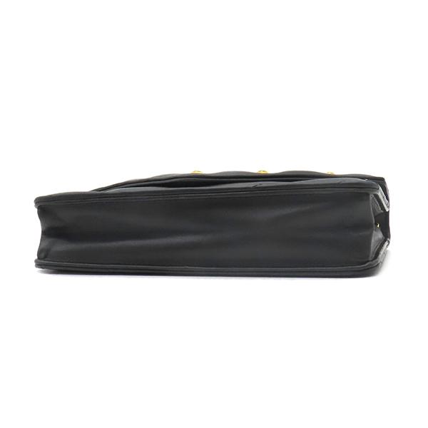 CHANEL チェーンウォレット　レア　細かいシェブロン　ソーブラック CHANEL（シャネル） チェーンウォレット シェブロン Vステッチ レザー