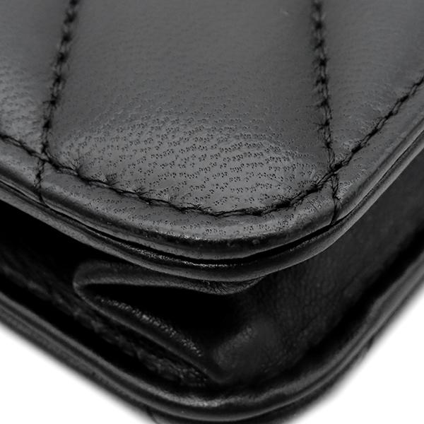 CHANEL（シャネル） チェーンウォレット シェブロン Vステッチ レザー