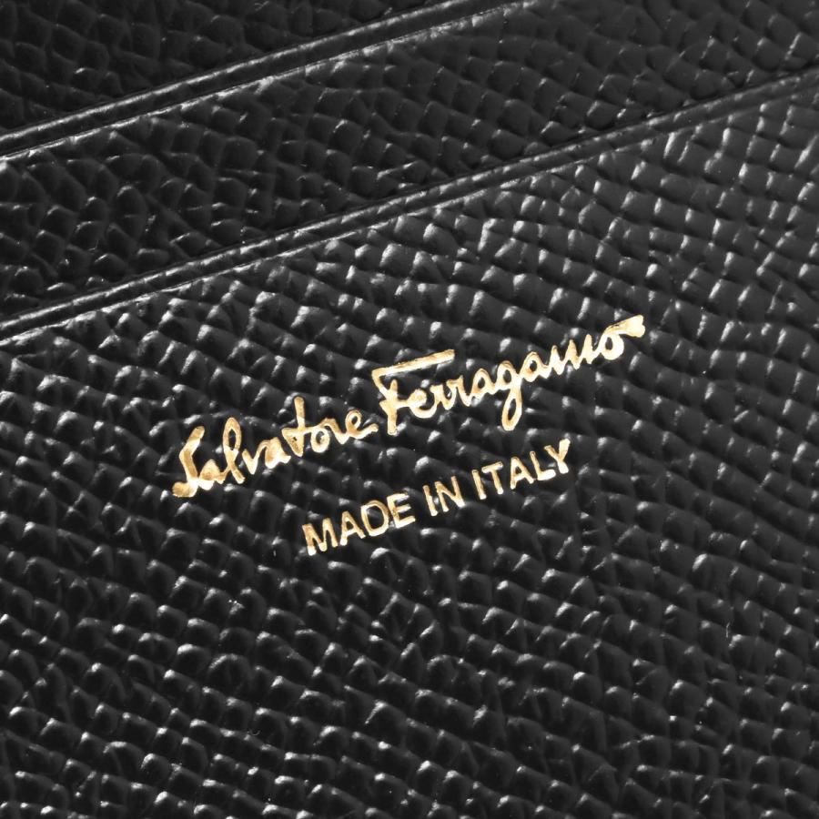 Salvatore Ferragam 二つ折り財布　黒ヴァラリボン　日本限定品 フェラガモ 二つ折り財布 財布 レディース ヴァラ リボン リボン