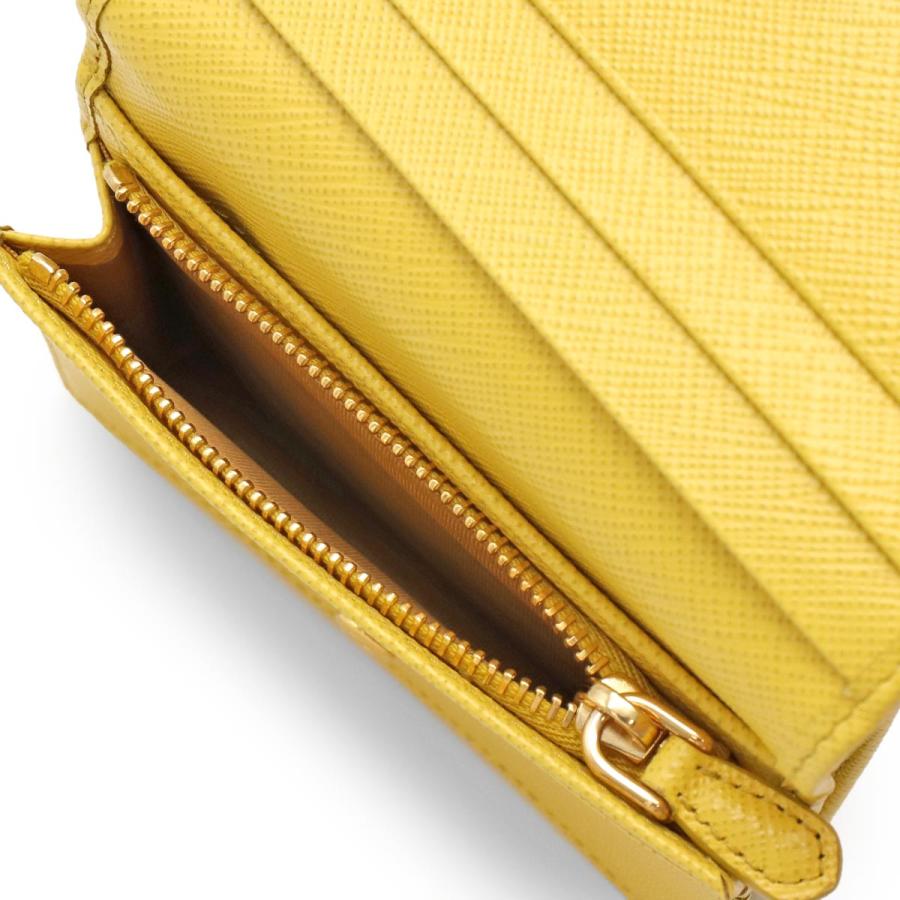 美品✨PRADA プラダ 二つ折り財布 サフィアーノレザー 三角プレート 茶 楽天市場】プラダ PRADA 財布 二つ折り 三角ロゴ サフィアーノ