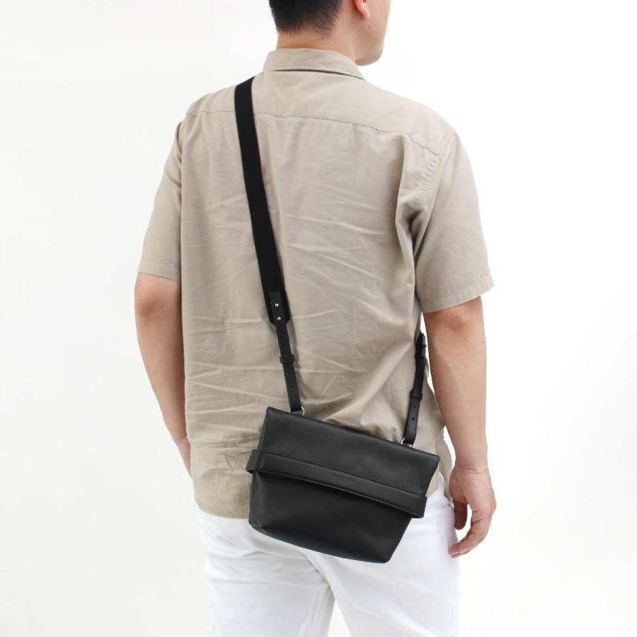 ボッテガヴェネタ ボッテガ ヴェネタ ショルダーバッグ バッグ メンズ ブラック Vmaw2 1000 Bottega Veneta Lbbovmaw ブランドバッグ ブルーク 通販 Yahoo ショッピング