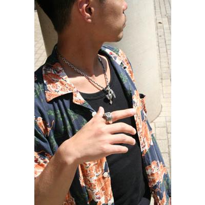 シルバーのペンダントトップ兼チョーカー チョーカー メンズ ペンダントトップ 矢 arrow Blula ブルレ 刻印可