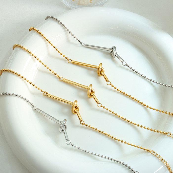 BLUE LEAF（ブルーリーフ） ブレスレット 結び目 ボールチェーン