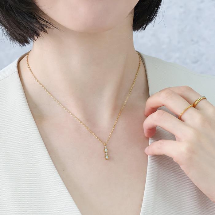 BLUE LEAF（ブルーリーフ） ステンレス ネックレス CZダイヤ 4粒