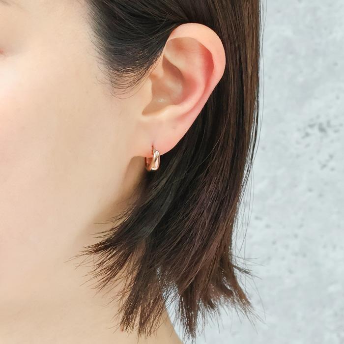 BLUE LEAF（ブルーリーフ） ムーンピアス 月型甲丸ピアス ピアス