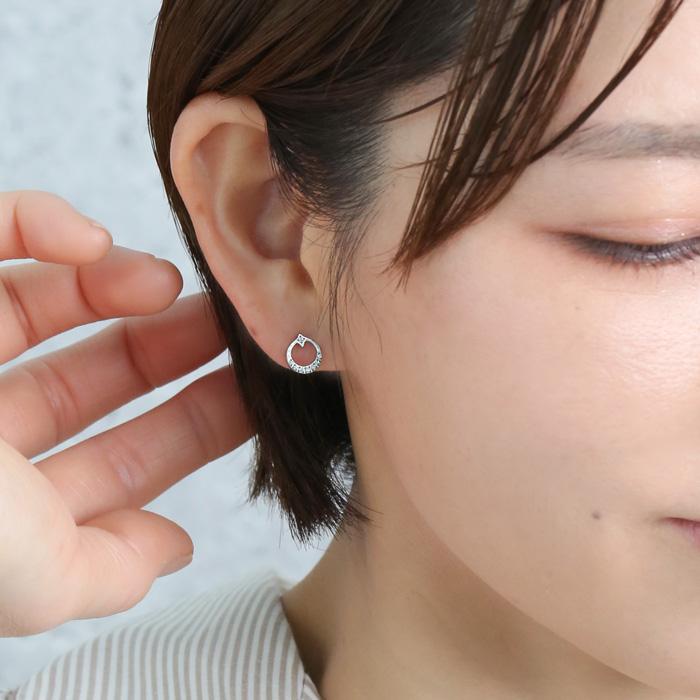 BLUE LEAF（ブルーリーフ） ピアス 丸 サークル CZダイヤ サージカル