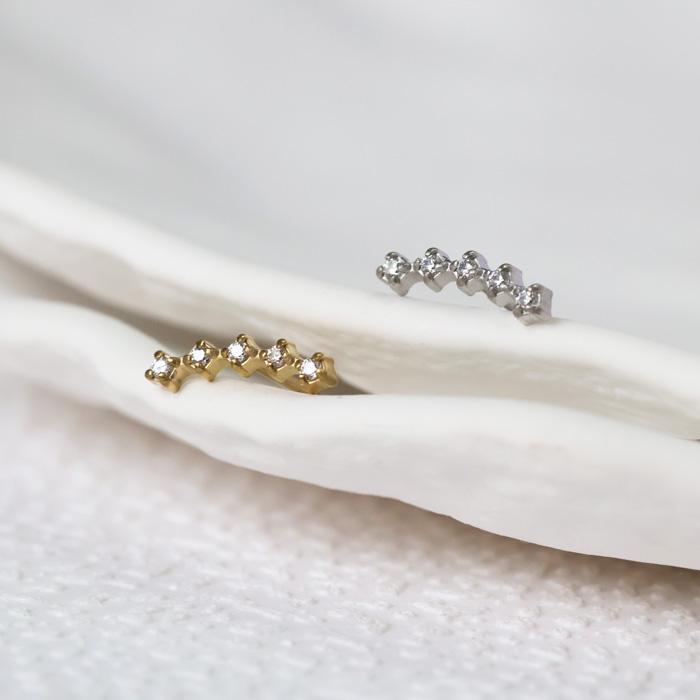 BLUE LEAF（ブルーリーフ） ピアス カーブ CZダイヤ 5個 アーチ 小ぶり