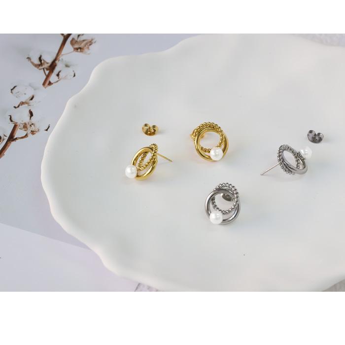 BLUE LEAF（ブルーリーフ） ピアス 二連 サークル ツイスト フェイク 