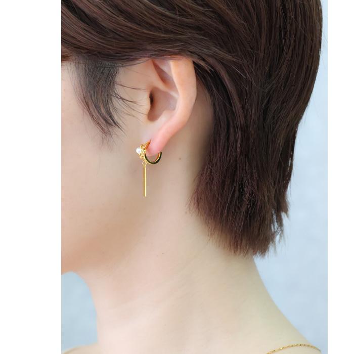 BLUE LEAF（ブルーリーフ） ピアス 花 フラワー パール スクエア 