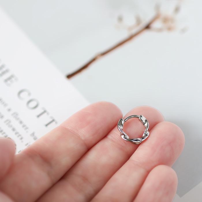 BLUE LEAF（ブルーリーフ） ピアス フープピアス ねじり ツイスト mini