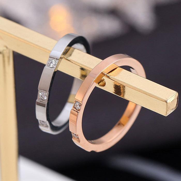 リング 指輪 2mm 3粒 キュービックジルコニア マリッジリング ステンレスリング ペアリング 大人可愛い シンプル 金属アレルギー ジュエリー | BLUE LEAF | 07