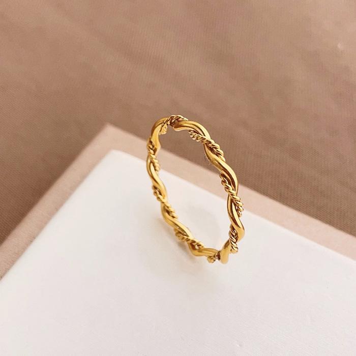 リング 指輪 ツイスト 2mm 極細 華奢リング ステンレスリング 安心素材 大人可愛い ジュエリー 金属アレルギー ピンキーリング ファランジリング | BLUE LEAF | 06