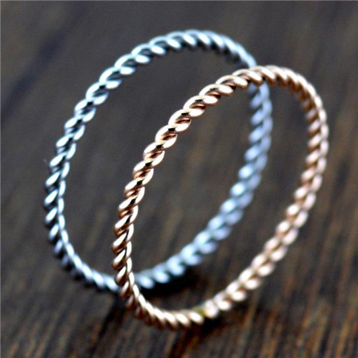 リング 指輪 ツイスト 1.5mm 極細 華奢リング ステンレスリング ジュエリー 金属アレルギー ピンキーリング ファランジリング サージカルステンレス | BLUE LEAF | 08