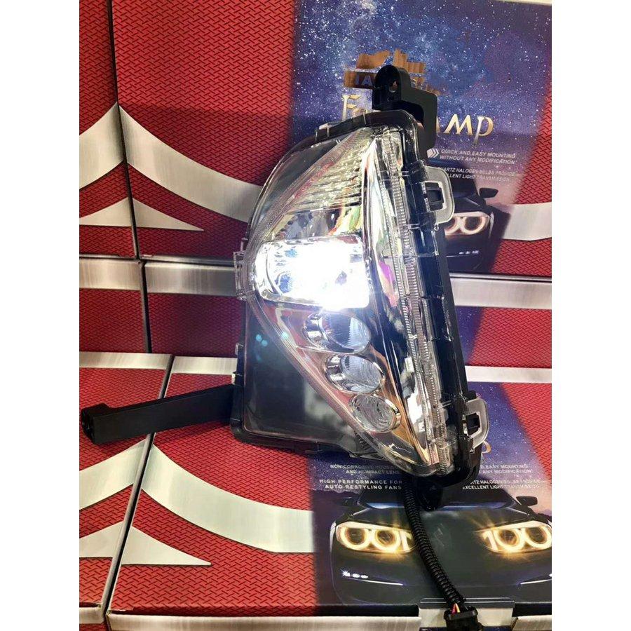 新品 高品質 LED デイライト付き フォグランプセット【 PRIUS プリウス