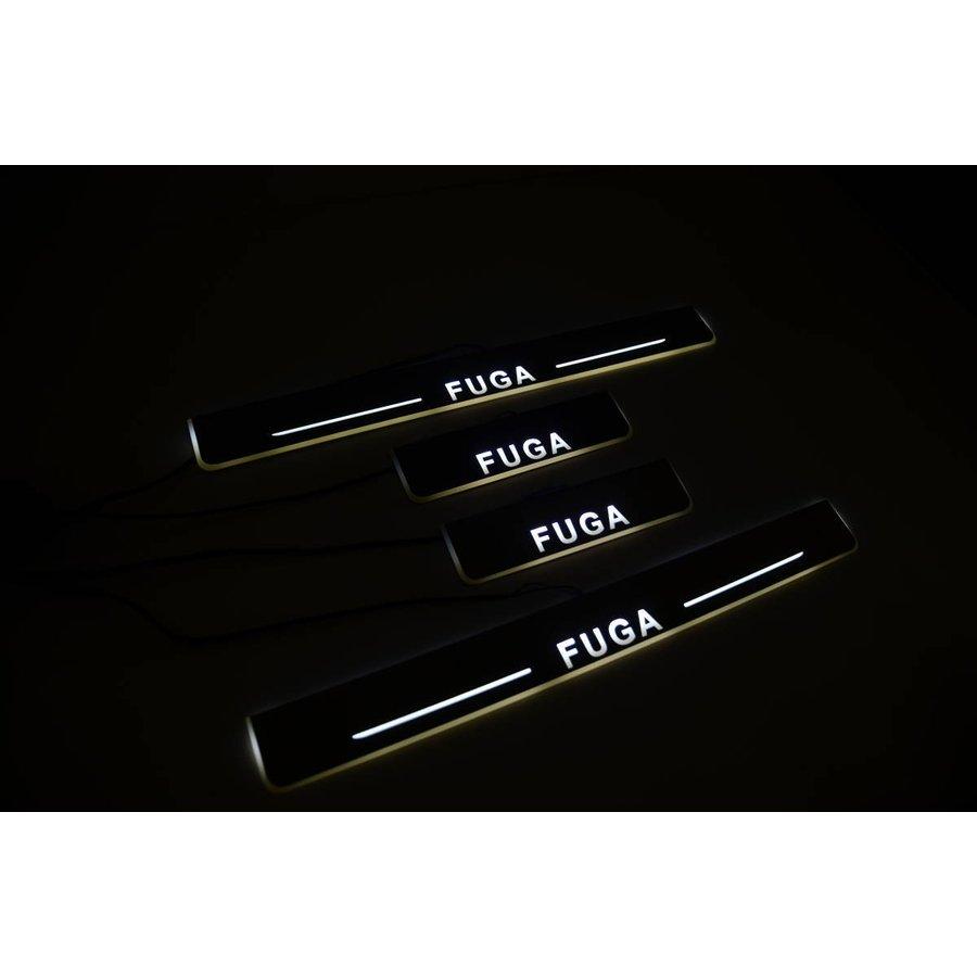 新品！NISSAN FUGA フーガY50/Y51流れるLEDスカッフプレート