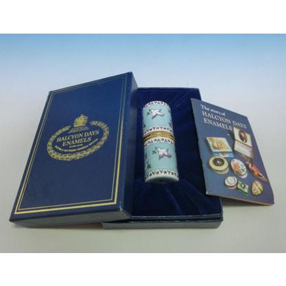 ハルシオンデイズ　 エナメル Doves　ニードルケース | Disney | 03