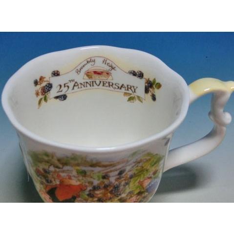 ROYAL DOULTON ロイヤルドルトン ブランブリーヘッジ 25TH ANNIVERSARY 